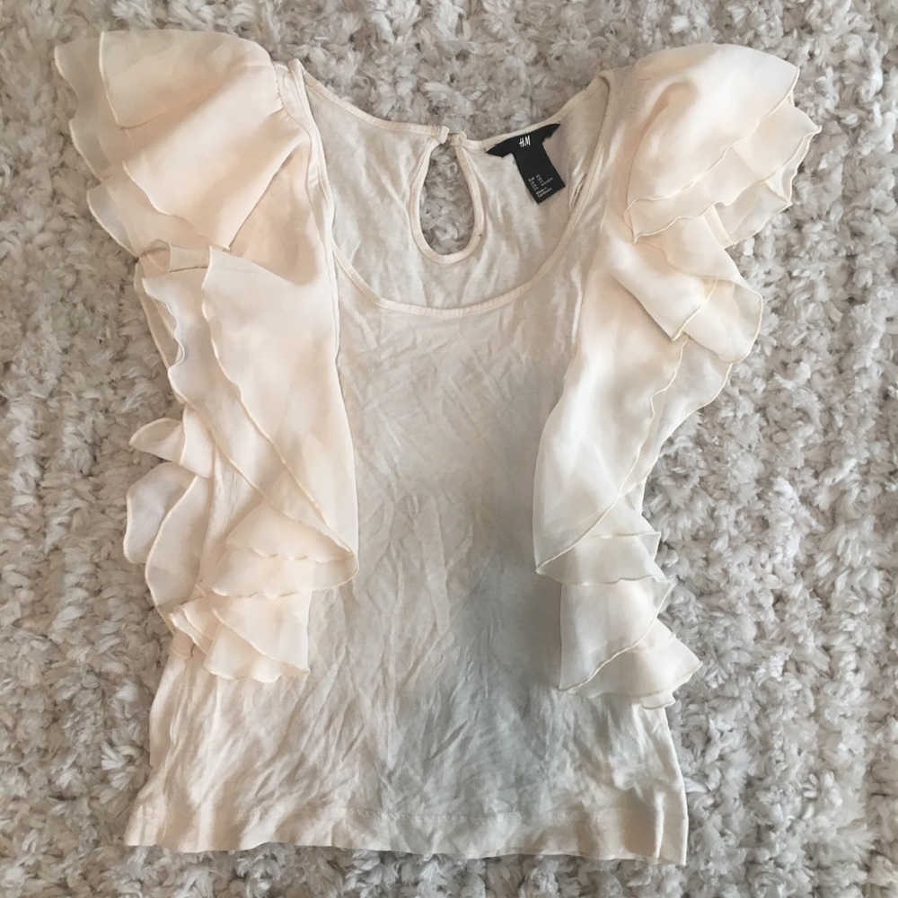 H&M ruffle sleeve blouse